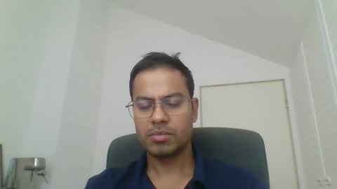 Snapshot of asharma1984xyz chatting on 27, 5, 2026 asharma1984xyz online show from 27, 5, 2026
