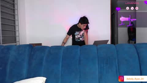 Ashley And Ryan  online show from 14, 9, 2025