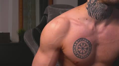 Jerk Machine online show from 4, 3, 2025