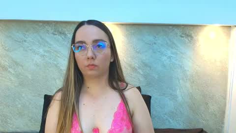 Asley Bennet online show from 15, 10, 2025