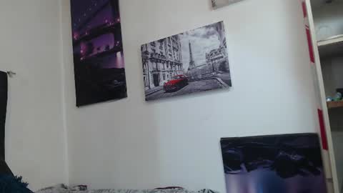 Snapshot of ashleey_thompson chatting on 7, 7, 2026 ashleey_thompson online show from 7, 7, 2026
