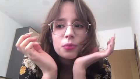 Leyla online show from 10, 7, 2026