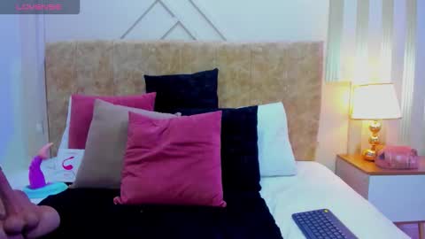 ashley online show from 25, 10, 2025