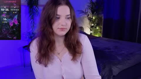 Snapshot of ashley_glen chatting on 18, 10, 2025   online show from 18, 10, 2025