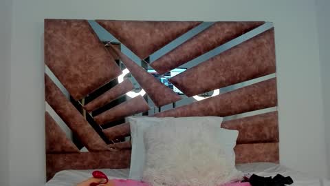 ashley_x_x online show from 14, 1, 2026