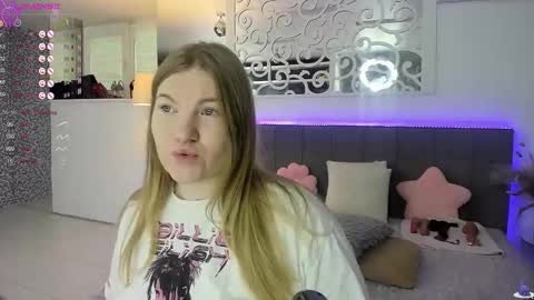 AshleyJonse online show from 18, 11, 2025