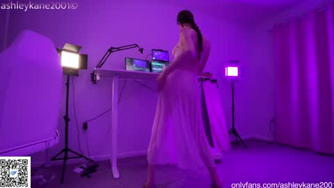 Ashley online show from 30, 6, 2026