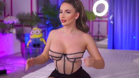 Ashley online show from 8, 1, 2025