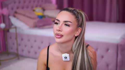 Ashley online show from 6, 10, 2025