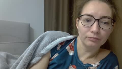 Ashley online show from 5, 12, 2025