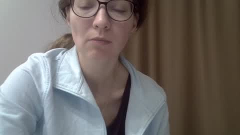 Ashley online show from 4, 2, 2026