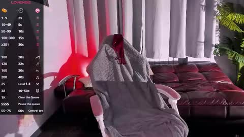 Ashley online show from 29, 11, 2025