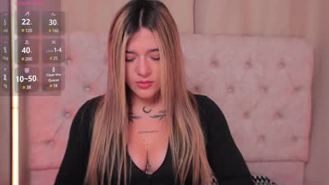 Snapshot of ashleyvalirya chatting on 27, 1, 2025 Ashley Lauren online show from 27, 1, 2025
