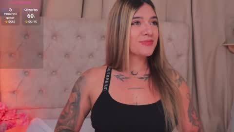 Snapshot of ashleyvalirya chatting on 3, 3, 2025 Ashley Lauren online show from 3, 3, 2025