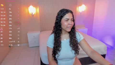 Snapshot of ashlyviper9 chatting on 12, 10, 2025 AshlyViper9 online show from 12, 10, 2025