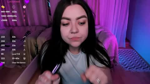 Snapshot of ashton_heidi chatting on 8, 6, 2026 Your girlfriend online show from 8, 6, 2026