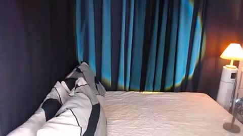 Snapshot of asian_caulix chatting on 20, 10, 2025 baby caulix online show from 20, 10, 2025
