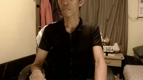 Snapshot of asian_daddylover6996 chatting on 4, 7, 2026 Chad online show from 4, 7, 2026