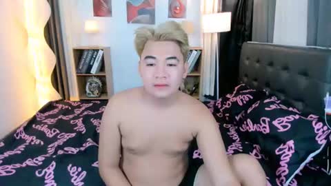 Snapshot of asian_fuckerxoxo chatting on 1, 8, 2026 Ceejay and Jessie online show from 1, 8, 2026