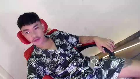 Snapshot of asian_kimxxx chatting on 16, 4, 2026 don online show from 16, 4, 2026