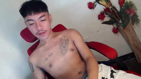 Snapshot of asian_kimxxx chatting on 23, 4, 2026 don online show from 23, 4, 2026
