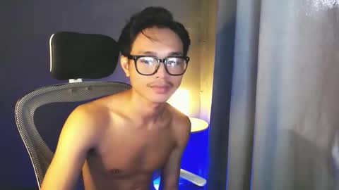 Snapshot of asian_mjxx chatting on 23, 5, 2026 cCALL ME MJ online show from 23, 5, 2026