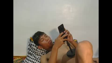 Snapshot of asiancockinsan chatting on 11, 10, 2025 Isan online show from 11, 10, 2025