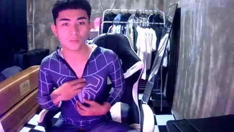 Snapshot of asiancummer115697 chatting on 14, 7, 2026 xj ph online show from 14, 7, 2026
