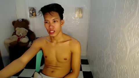 Snapshot of asianhot12 chatting on 12, 3, 2025 asianhot12 online show from 12, 3, 2025