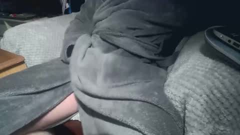 Snapshot of asianlooker chatting on 6, 3, 2025 John online show from 6, 3, 2025