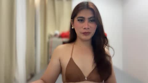 asianloreen24 online show from 4, 2, 2026