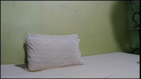 Snapshot of asianmhay24 chatting on 7, 10, 2025 Mhay online show from 7, 10, 2025