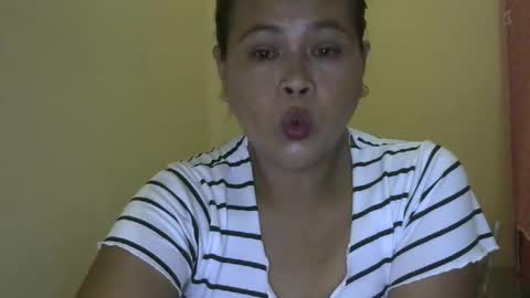 asianmom22 online show from 23, 4, 2026