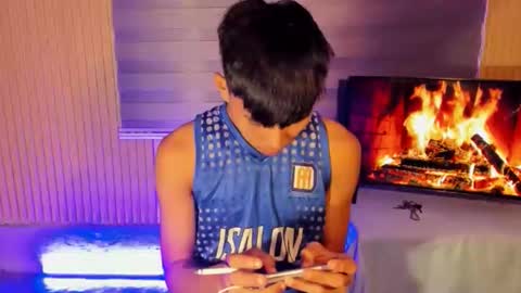 mark online show from 5, 12, 2025