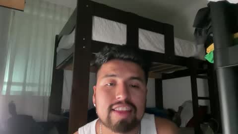 Snapshot of asilios_x chatting on 13, 10, 2025 A S I L I O S   H A L L online show from 13, 10, 2025