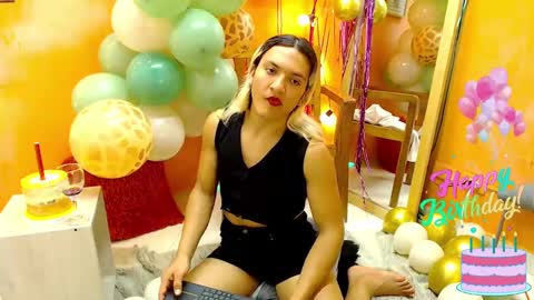 Snapshot of aslyhernandez chatting on 16, 1, 2025 ASLY online show from 16, 1, 2025