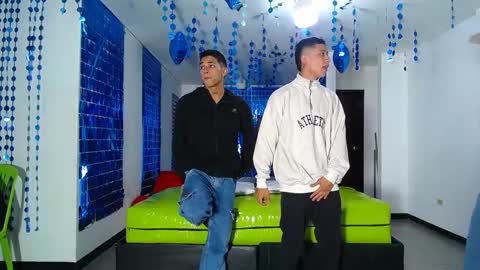 THOMAS AND DAMIAND online show from 1, 3, 2025