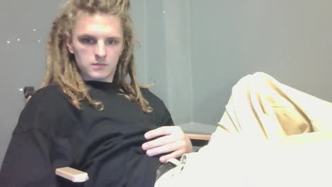 Snapshot of asphalt_surfer chatting on 21, 9, 2025 asphalt surfer online show from 21, 9, 2025