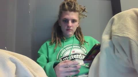 Snapshot of asphalt_surfer chatting on 24, 9, 2025 asphalt surfer online show from 24, 9, 2025