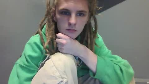 Snapshot of asphalt_surfer chatting on 24, 10, 2025 asphalt surfer online show from 24, 10, 2025