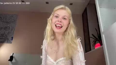 Snapshot of ass_latte chatting on 31, 7, 2026 Sasha online show from 31, 7, 2026
