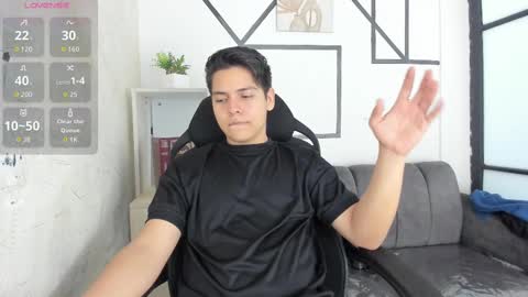 astablack_ online show from 17, 9, 2025