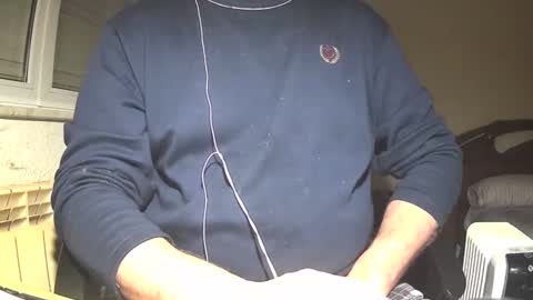 Snapshot of astelover chatting on 15, 12, 2024 astelover online show from 15, 12, 2024