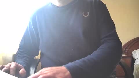 Snapshot of astelover chatting on 2, 1, 2025 astelover online show from 2, 1, 2025