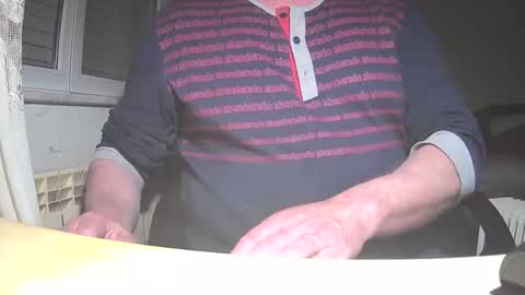 Snapshot of astelover chatting on 3, 11, 2025 astelover online show from 3, 11, 2025