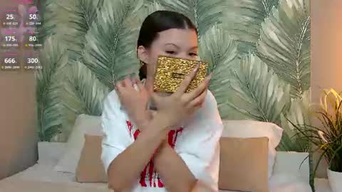 Aster Quinn online show from 10, 7, 2026