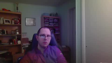 Andrew or Smiley Read the message in bold above the bio design for info on the situation. online show from 30, 11, 2025