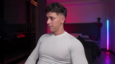 astonhills online show from 20, 9, 2025