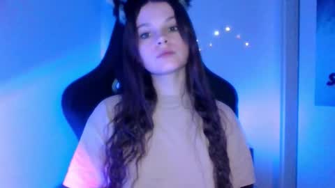 astradream_ online show from 6, 2, 2026