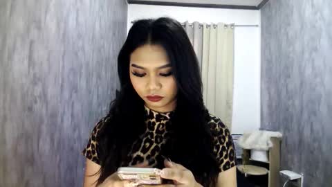 atashakendall online show from 11, 3, 2026